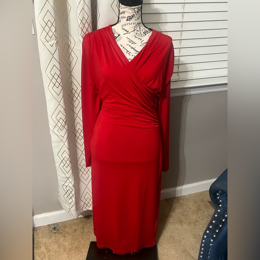 NWT Versatile & Chic: Elegant H&M Red Long Sleeve Midi Dress, Size XL